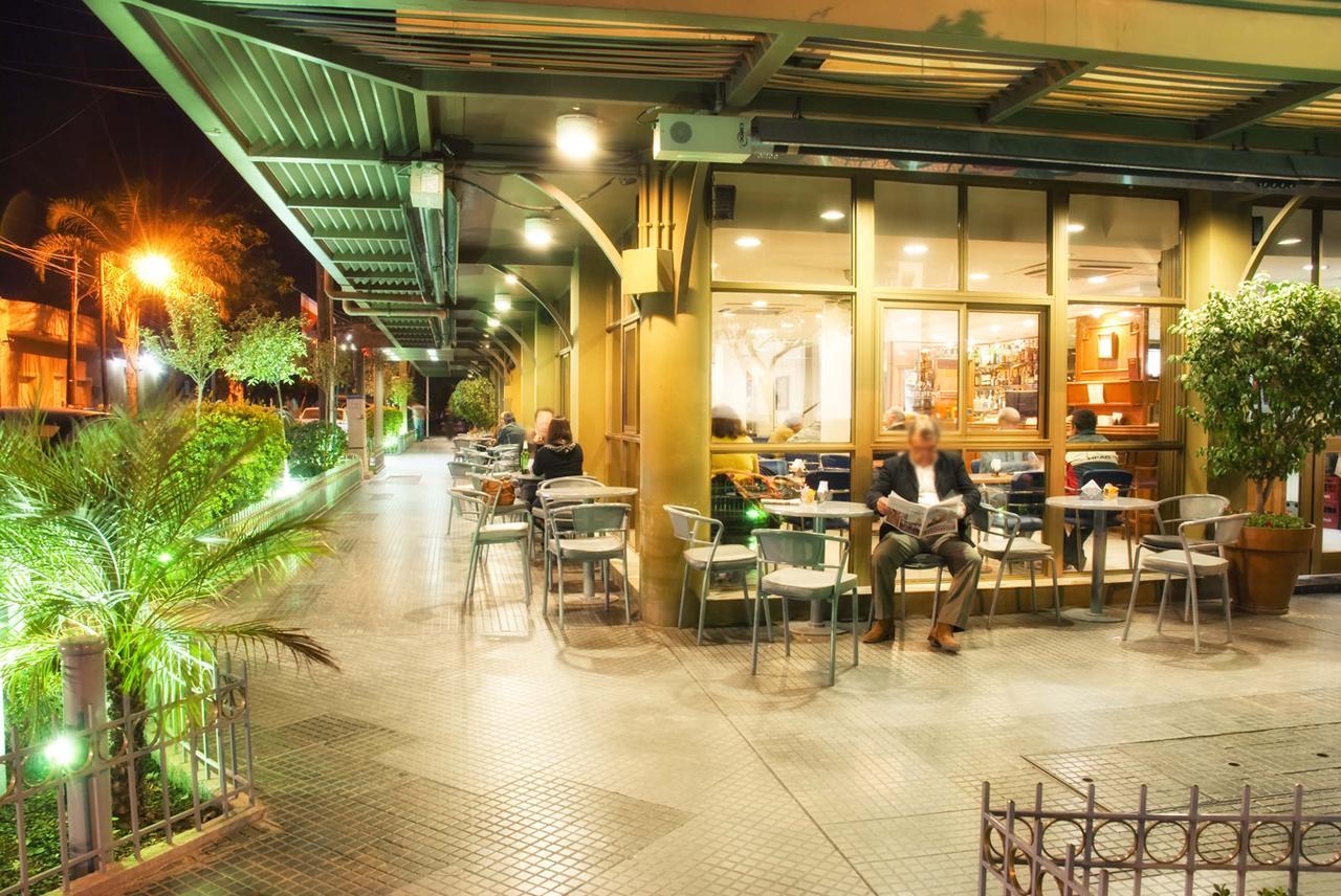 סנטיאגו דל אסטרו Hotel Coventry מראה חיצוני תמונה